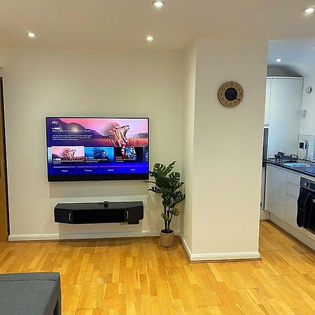 133C Hibrid Home Oxford Exterior foto
