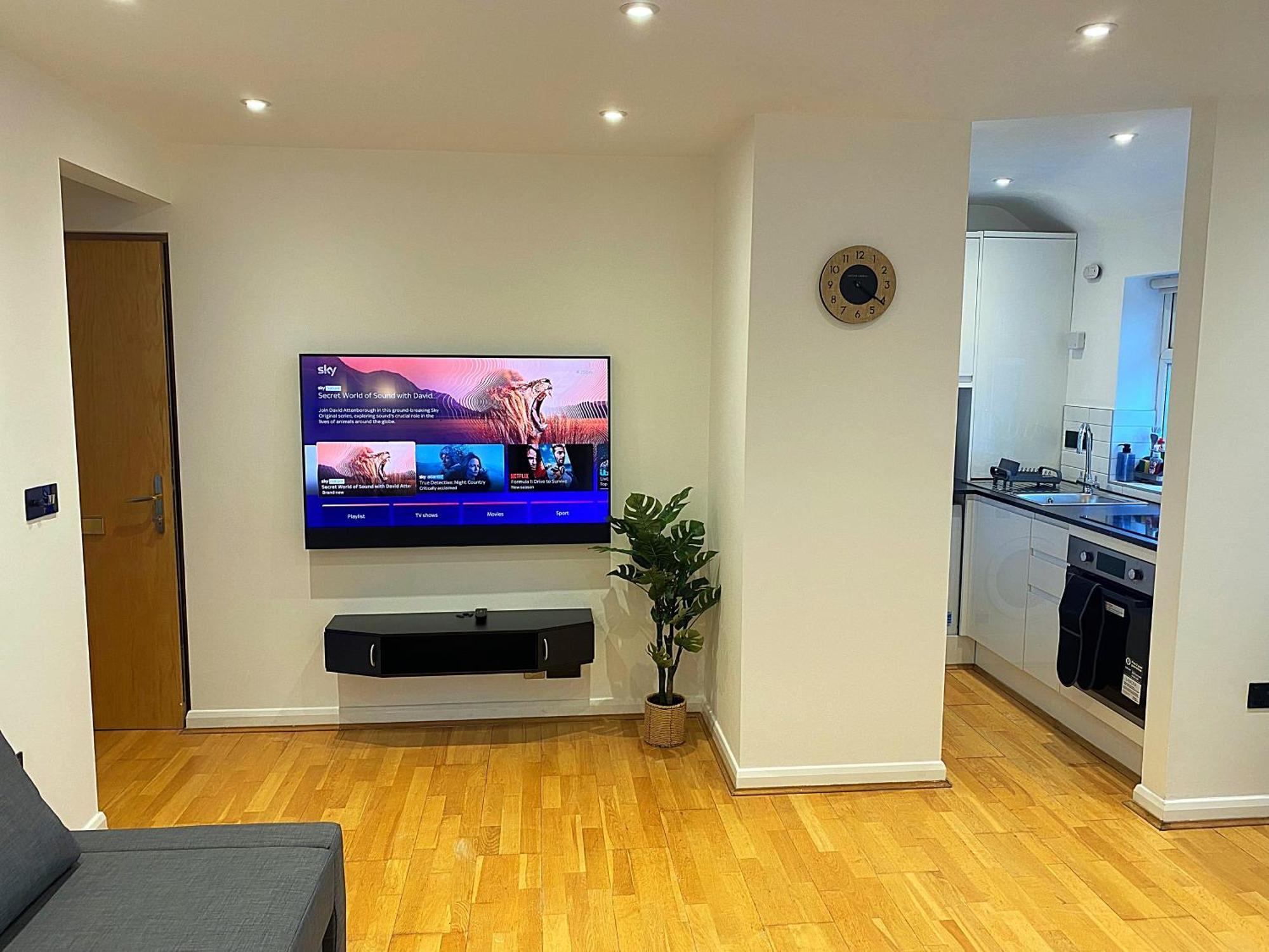 133C Hibrid Home Oxford Exterior foto